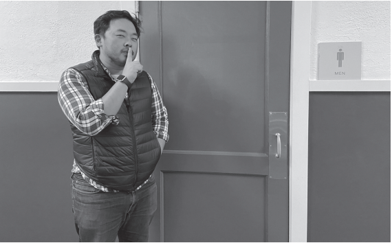 A Few Unwritten Rules for Restroom&nbsp;Etiquette